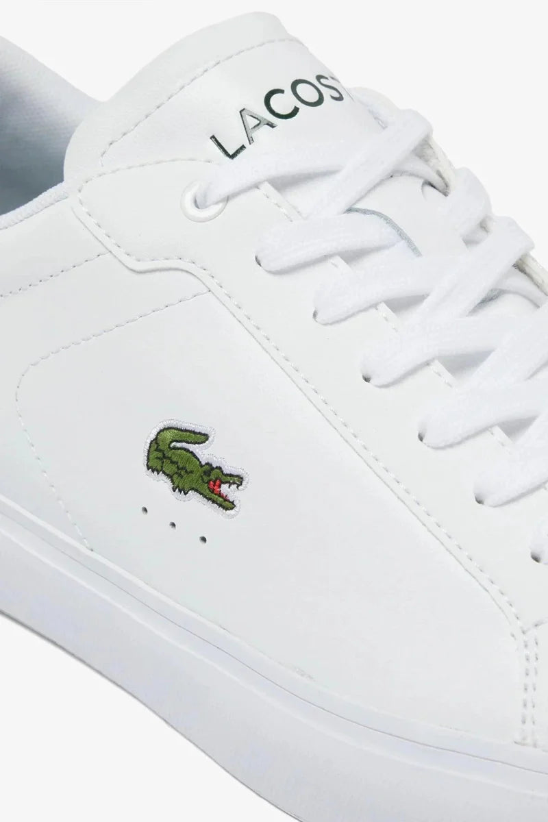 Baskets Lacoste blanches - French Destock