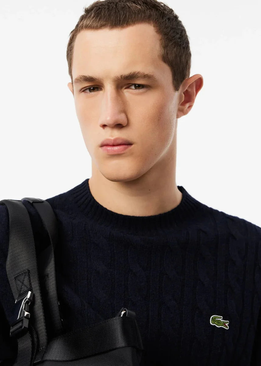 Pull torsadé Lacoste marine en laine - French Destock