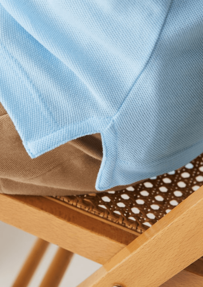 Polo Lacoste ajusté bleu clair - French Destock